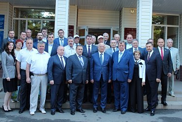 Депутаты поздравили грачевцев с 90-летием района