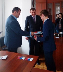 Юным орчанам вручены паспорта