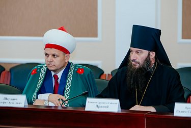 О поддержке социально-ориентированных НКО