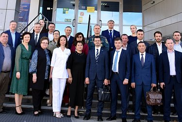 Укреплять здоровье на рабочих местах