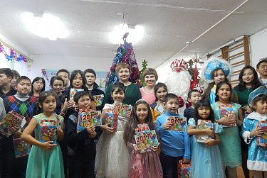 Веселый хоровод с Лешим, Обезьяной и Петухом