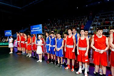 В Оренбурге стартовало первенство России по боксу среди юниоров