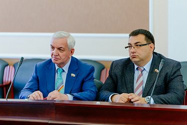 Депутаты готовятся к летней парламентской сессии