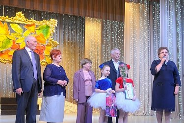 В Оренбуржье проходят праздничные мероприятия ко Дню матери