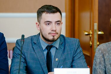 Состоялось заседание Молодежного парламента региона