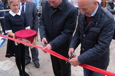 Геннадий Аверьянов: «Обновленный спортзал сельской школы соответствует современным требованиям»