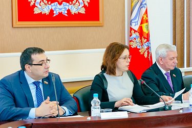 Доходы и расходы областного бюджета возрастут