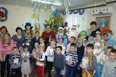 Встречи у новогодней елки