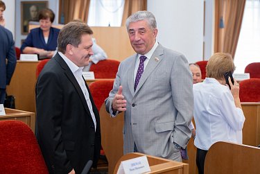 Вопросы парламентской сессии