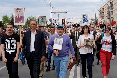 В едином строю памяти