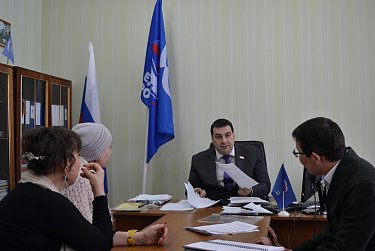 Сергей Бабин провел прием граждан