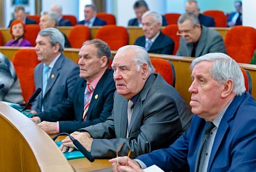 Депутаты Законодательного Собрания приняли участие в работе Областного совета ветеранов 