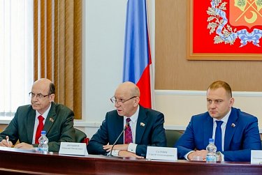 Региональные законы приведут в соответствие с федеральными нормами