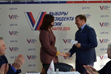 В Заксобе новый депутат