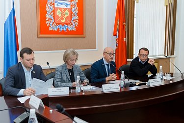 Законопроект о патриотическом воспитании рекомендован к принятию во втором чтении