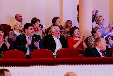 «И я ваши возьму имена, чтоб назвать ими дочку и сына…»