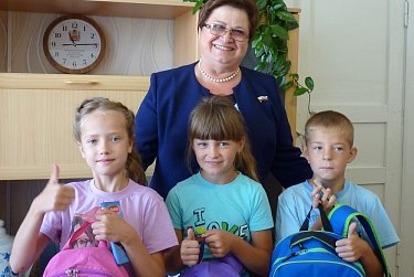 Депутат представляет интересы граждан