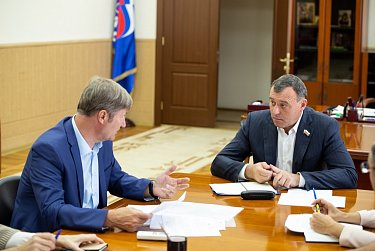 На совещании с руководителями фракций