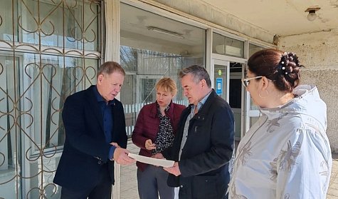 В Оренбурге проработают вопрос капремонта библиотеки имени Чехова