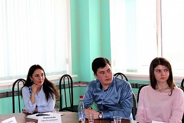 О государственной молодежной политике – на публичных слушаниях