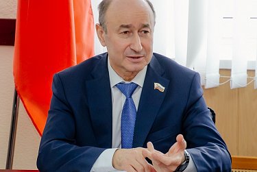 Парламент региона заслушает уполномоченных по правам человека и по правам ребенка