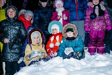 Открытие главного символа Нового года
