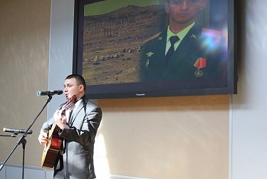 Надыр Ибрагимов: «Защищая мир на земле, наши воины защищают свою страну»