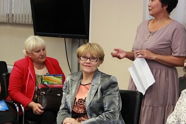 За «круглым столом» – о проблемах сельских предпринимательниц 