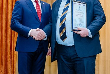 Россию строить молодым!