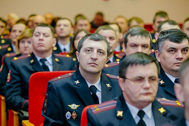 Оренбуржцы положительно оценивают работу полицейских