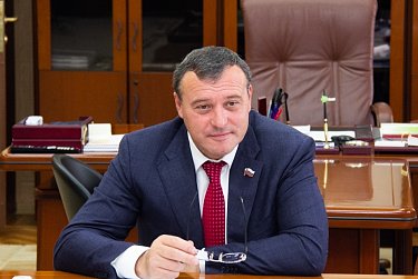 В центре внимания – подготовка к парламентской сессии