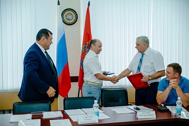 Виктору Купчику вручена медаль 