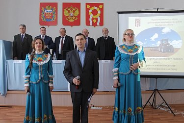 Сверили часы перед посевной