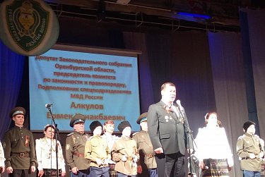 Депутаты навестили ветеранов