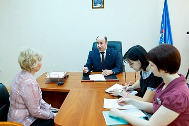 В рамках возможностей и полномочий