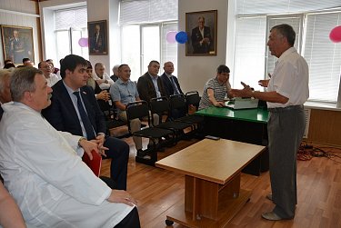 Депутаты встретились с коллективом областного госпиталя ветеранов войн