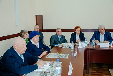 Депутаты встретились с инициативной группой граждан 