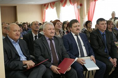 Поздравления накануне праздника