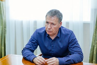 Олег Димов: «Депутаты от всех фракций должны работать единой командой»