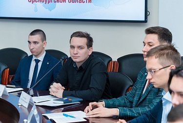 Молодежный парламент нового созыва приступил к работе