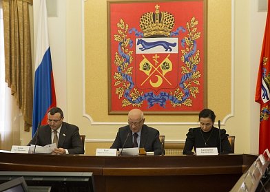 На заседании общественно-политического совета