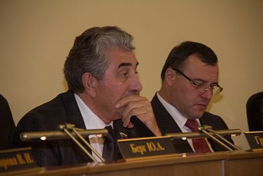 На Совете представителей местных Советов 