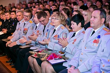 В Оренбуржье отмечены лучшие сотрудники полиции