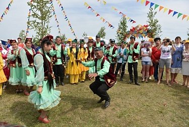 В Асекеевском районе отпраздновали Сабантуй