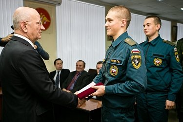 Служи достойно, солдат!