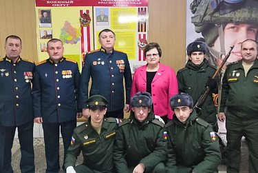Ольга Хромушина посетила Тоцкий гарнизон