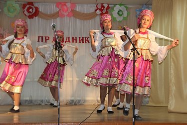 На празднике в Новоказачьем