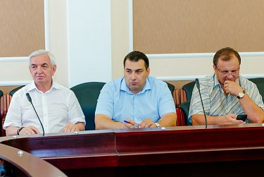 Депутаты обсудили ближайшие планы 