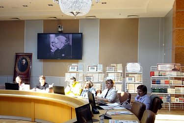 По инициативе депутатов фракции КПРФ прошел круглый стол «Н.К.Крупская: просветитель, созидатель, организатор библиотечного дела»