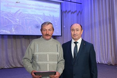 Виктор Купчик посетил Тюльган